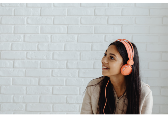 Bege Minimalista Citação Motivacional Post para Instagram